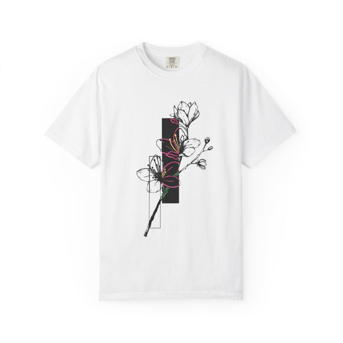 Floral Minimalist T-Shirt — Black Bar Magnolia Graphic